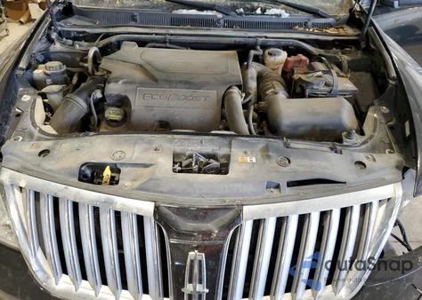 2010 Lincoln Mks from USA, damaged, VIN 1LNHL9FT1AG608632